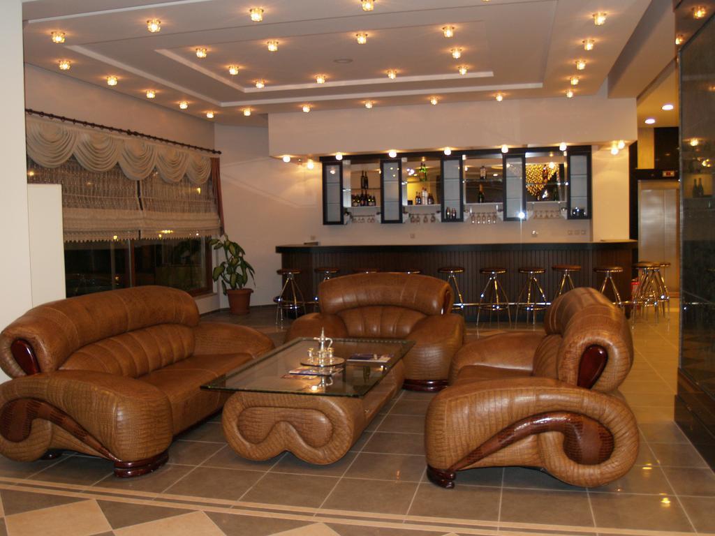 Gumus Hotel Arsuz Exterior photo